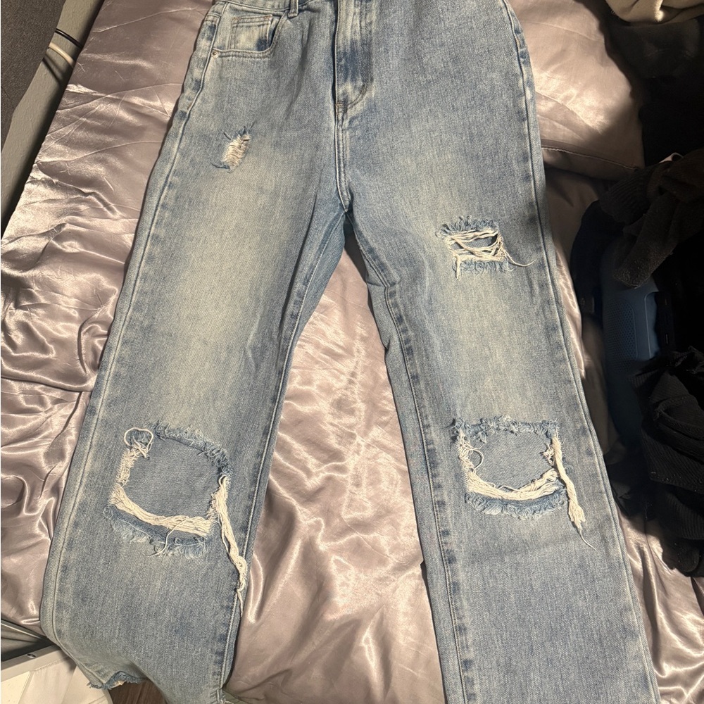 PrettyLittleThing Light Blue Denim Jeans